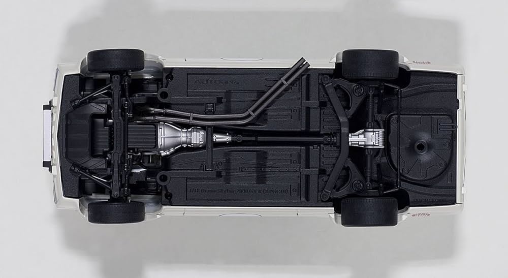 AUTOart 1/18 日産 スカイライン GT-R (KPGC10) レースカー 1971 #6 (日本グランプリ優勝 / 高橋国光) 完成品 61UnUGsA9AL._UF350,350_QL80_.jpg